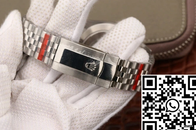Rolex Dial EW Diamond-set Factory M126300 Datejust 0710